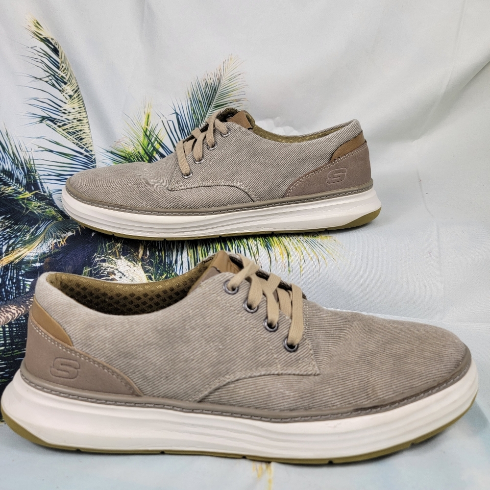 SKECHERS MORENA-EDERSON CANVAS OXFORDS Mens SZ 9